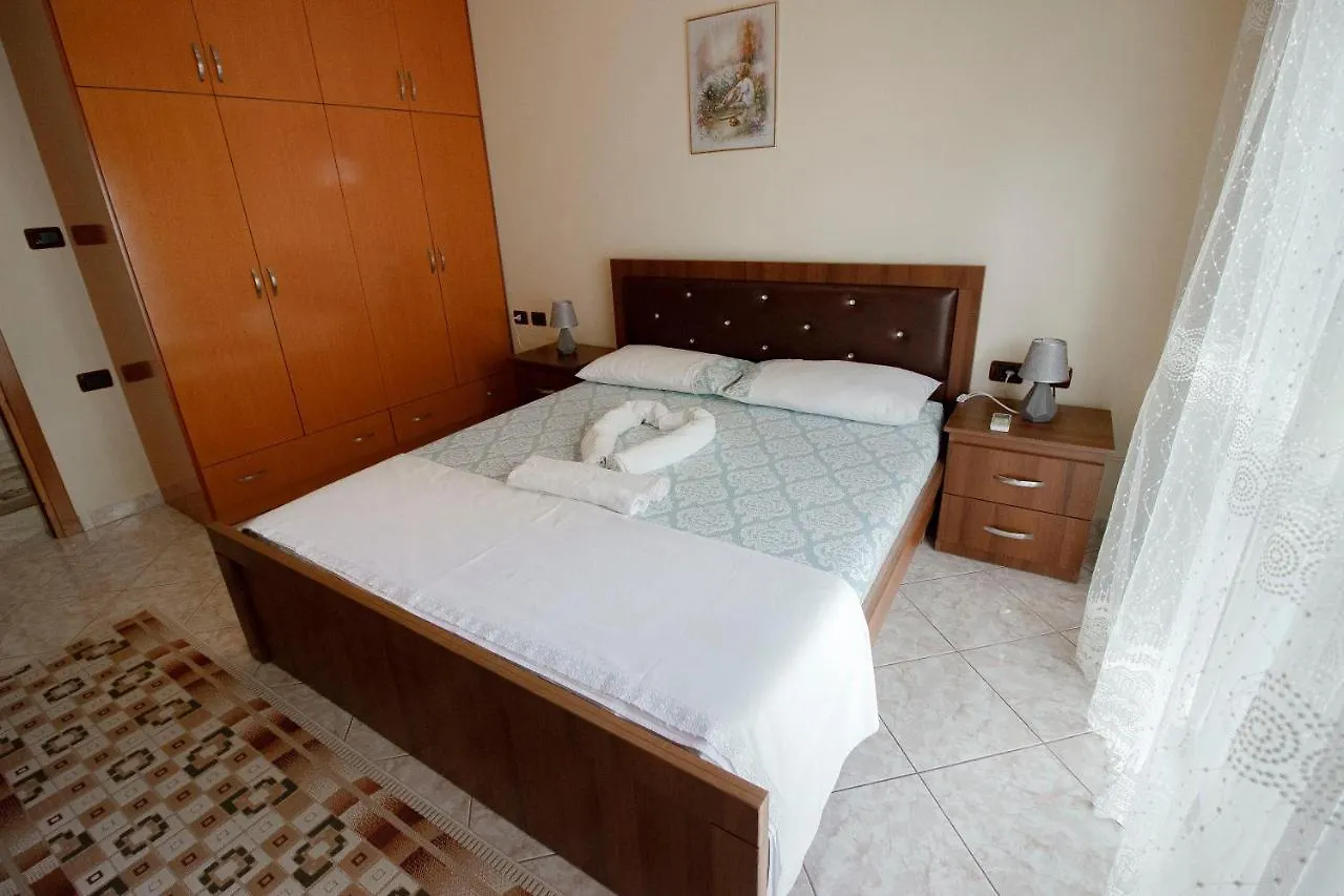 Artur'S Apartment 2 Gjirokaster