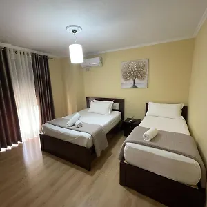 Apartamento Andi's 1, Gjirokastër